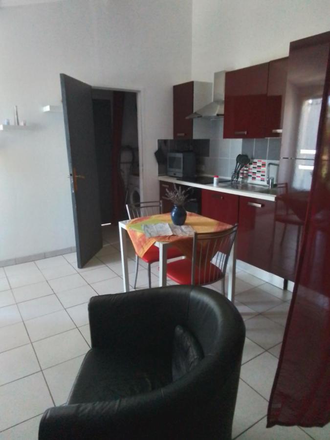 Tiny House Independante Climatisee Moulès Esterno foto